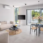 Grota - Luxury 4-bedroom With Private Pool & Garden Villa Porec